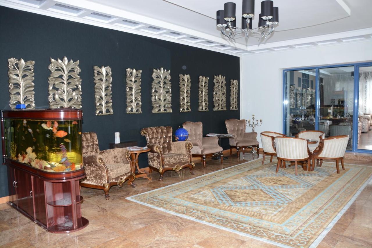 Sapar Standart Hotel Shymkent Ngoại thất bức ảnh